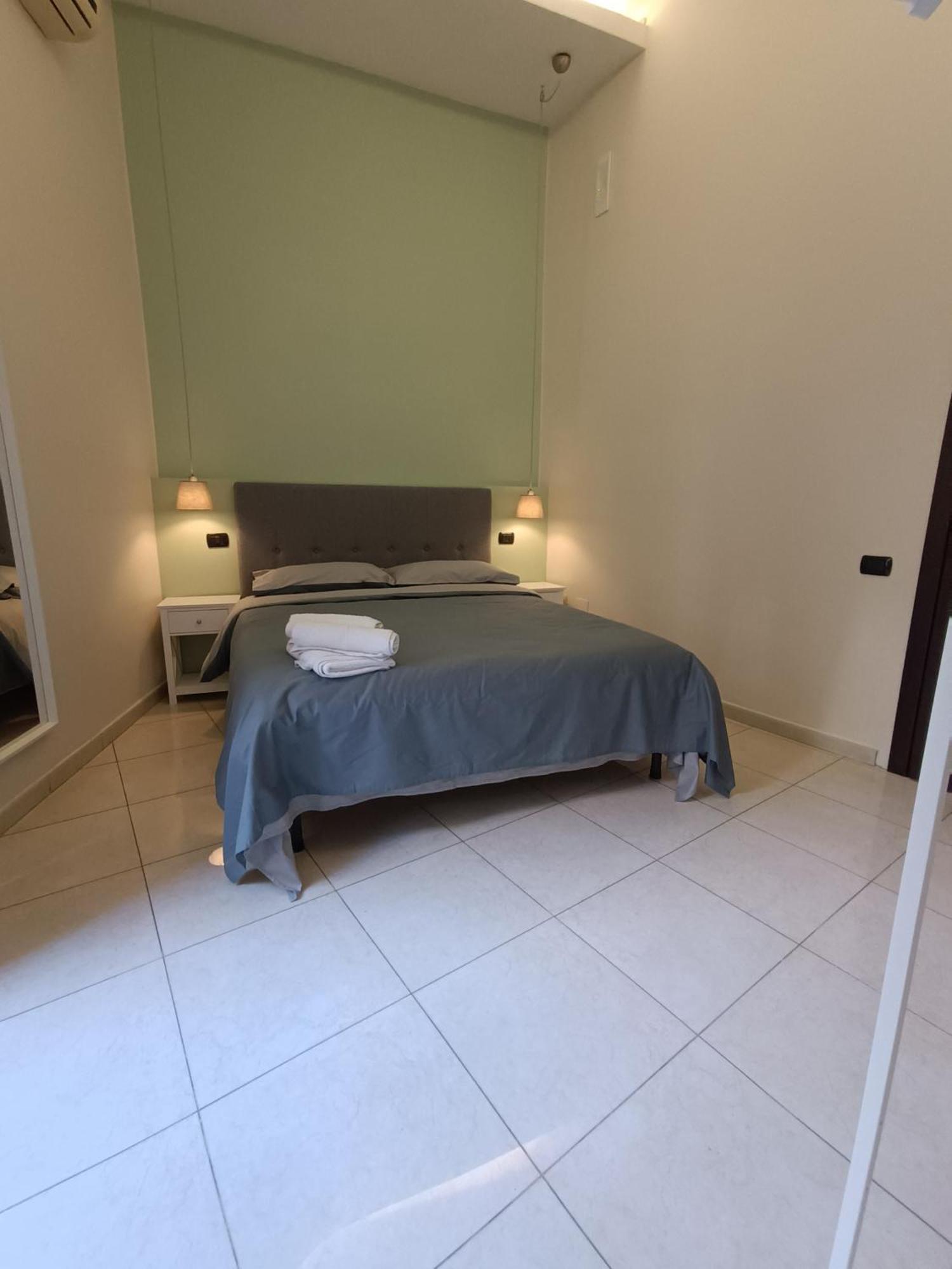 Residenza Geri - Suite And Home Napoli Centro Kültér fotó
