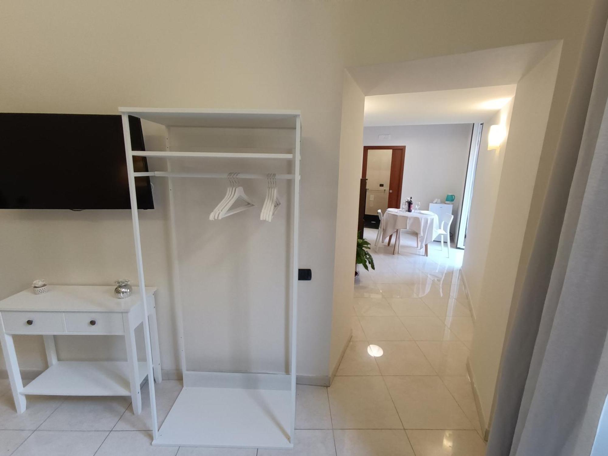 Residenza Geri - Suite And Home Napoli Centro Kültér fotó