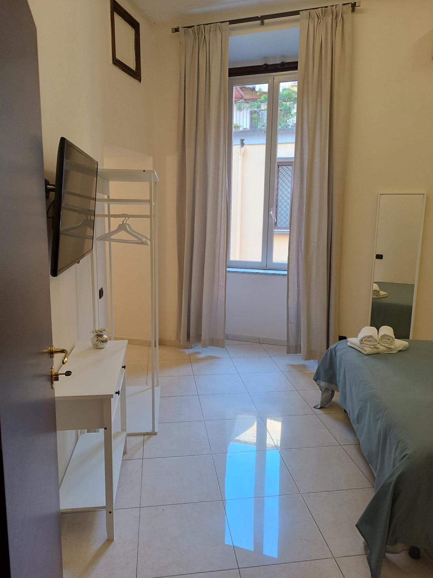 Residenza Geri - Suite And Home Napoli Centro Kültér fotó